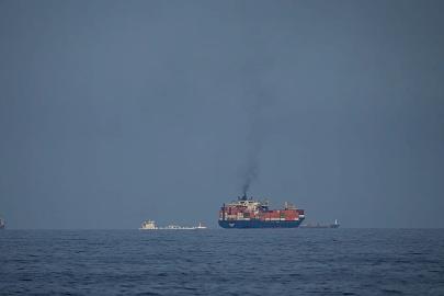 Trump, Hürmüz'ü açabileceğini iddia ediyor: Kongre'den savunma için 1,5 trilyon dolar istedi