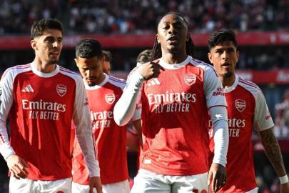 Ve Arsenal, Premier Lig'de liderliği geri aldı! (Maç özeti | Arsenal 1-0 Newcastle United)