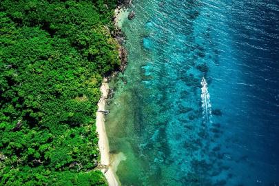 'Yeni Hayat' filmindeki 'ıssız adada' gemi kazası: Petrol sızıntısı alarmı