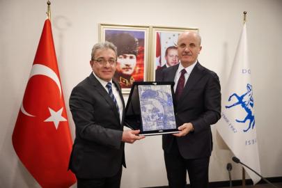 YÖK Başkanı Erol Özvar, DEÜ Ev Sahiplinde Ege Bölgesi Rektörleri İle Buluştu