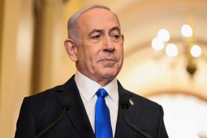 Yolsuzlukla yargılanan Netanyahu'nun bu haftaki duruşmaları ertelendi