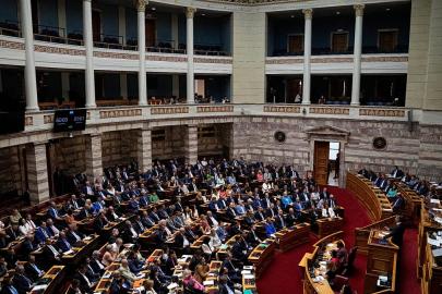 Yunan hükümetinden üç isim, AB tarım sübvansiyonu skandalı nedeniyle istifa etti