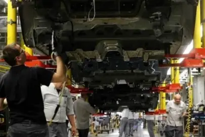 Almanya otomotiv sektöründe 2035'e kadar 125 bin ek istihdam kaybı olabilir
