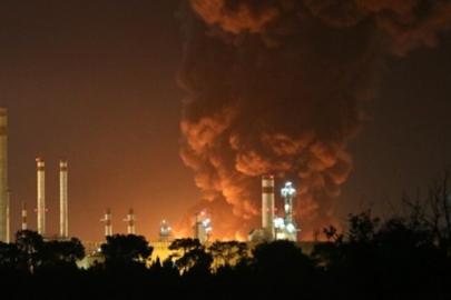 BAE'de Barakah Nükleer Enerji Santrali yakınında İHA saldırısı sonucu yangın çıktı