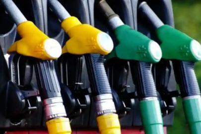 Benzine 3,27 lira indirim bekleniyor