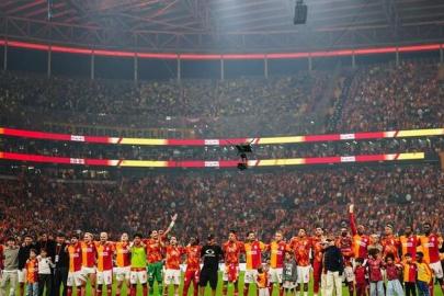 CANLI | Galatasaray 26. lig şampiyonluğunu kutluyor! İşte kupa töreni programı