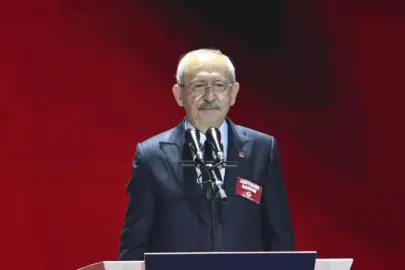 CHP'de Kemal Kılıçdaroğlu'nun seçenekleri ve önündeki riskleri neler?