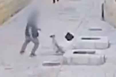 Doğu Kudüs'te fanatik bir Yahudi, rahibeyi darbetti