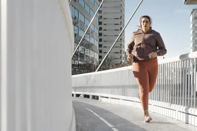 Günde beş dakikalık egzersiz, milyonlarca insanın daha uzun yaşamasına yardımcı olabilir