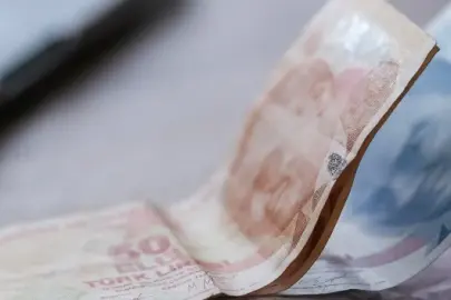 Haksız bulunan banka rekor tazminat ödeyecek: 416 bin lira yatırdı 5.4 milyon lira geri alacak