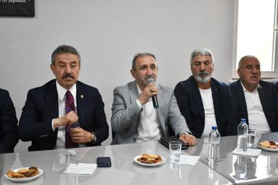 HÜDA PAR Milletvekili Demir, idil'de resmi bayramlaşma programına katıldı