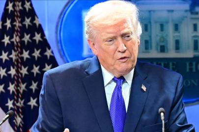 İran, Trump'ın boğazı açmak için deniz harekatını askıya almasının ardından ‘adil’ bir anlaşma peşinde olduğunu açıkladı