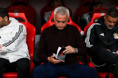 Jose Mourinho, Real Madrid için sezon sonunu işaret etti! 'İstediğimle görüşürüm'