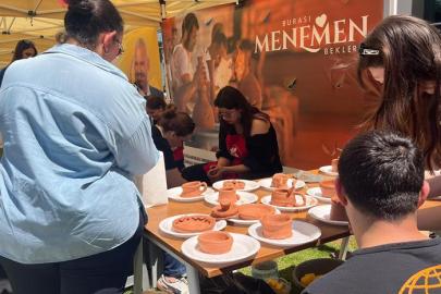 Menemen'de üniversiteliler 8 bin yıllık gelenekle buluştu