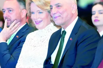 Savunmada yeni ortaklık kapısı