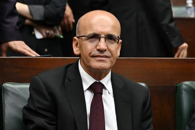 Şimşek: İhracat 275,8 milyar dolarla zirvede