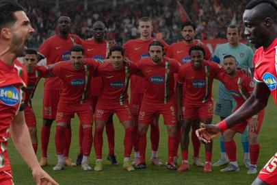 Süper Lig'in ikinci bileti belli oldu! Amed SK, gelecek sezon Süper Lig'de...