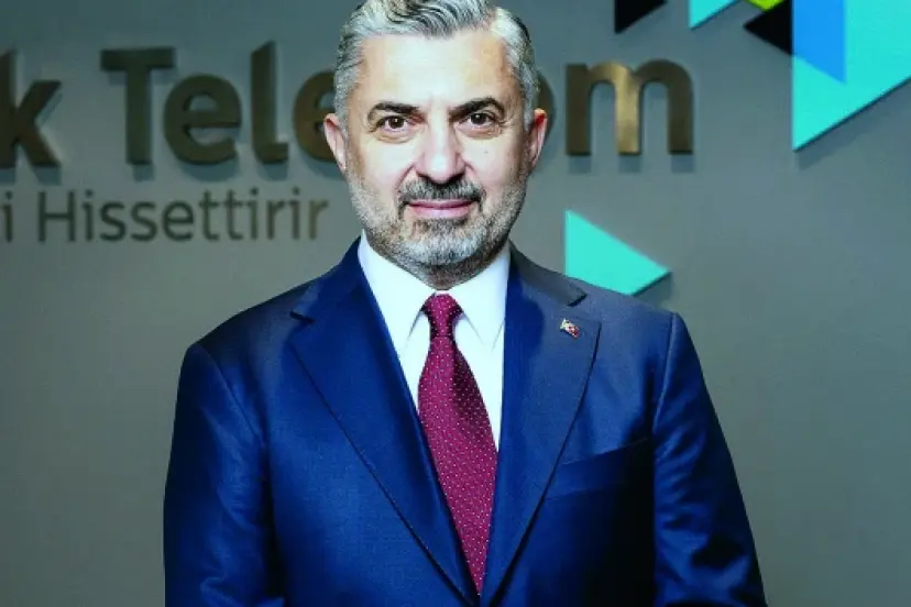 Türk Telekom engelleri aşıyor