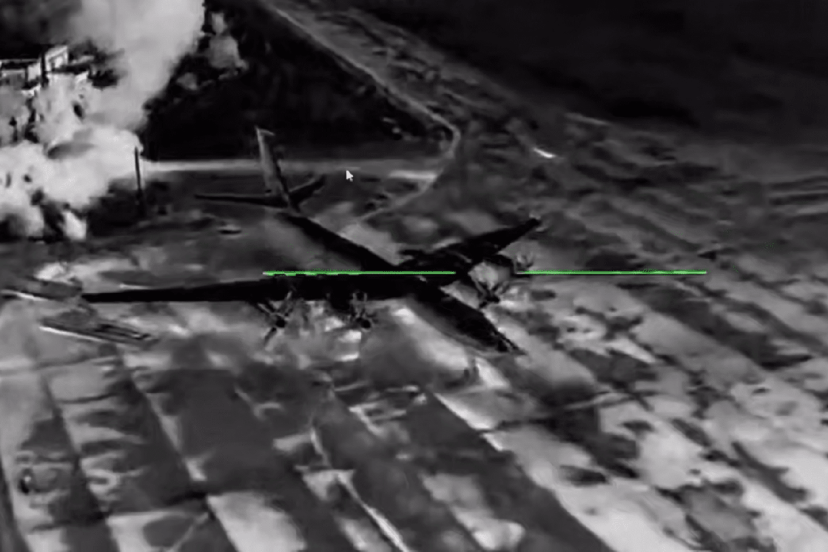 Ukrayna: Rusya'da iki adet "Tu-142" tipi uçak ve bir "İskender" füze sistemine saldırı düzenledik