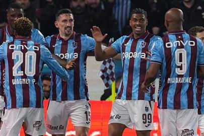 Ve Trabzonspor'da yıldız futbolcuyla yollar ayrılıyor!