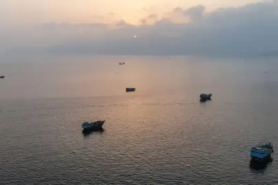 ABD ve İran karşılıklı saldırıları 'yeniden durdurup müzakere masasına oturacak'