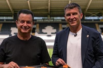 Acun Ilıcalı'nın sahibi olduğu Hull City Jakirovic'in sözleşmesini uzatıyor