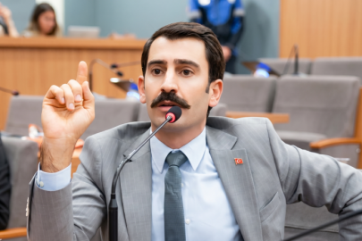 AK Partili Meclis Üyesi Kişili'den İzmir'in sorunlarına söz verilmemesine tepki!