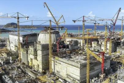 Akkuyu NGS'nin 2'nci ünitesinde kritik eşik: Reaktör kubbesi yerine yerleştirildi