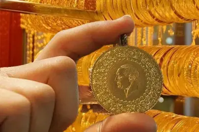Altın yükselecek mi düşecek mi? Dev bankalar tahminlerini güncelledi