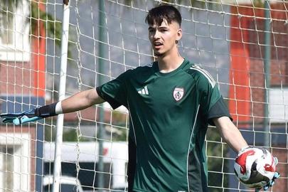 Altınordu kalecisi Arif, Çorum FK yolcusu