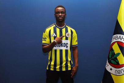 Amara Diouf resmen Fenerbahçe'de