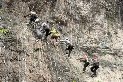 Bakan Ersoy açıkladı: İlk etap çalışmaları tamamlandı! Sümela Manastırı yeniden ziyarete açıldı