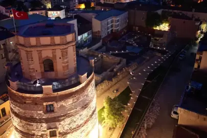 Bakan Ersoy paylaştı: Edirne'nin Tarihi Saat Kulesi yeniden ziyarete açıldı