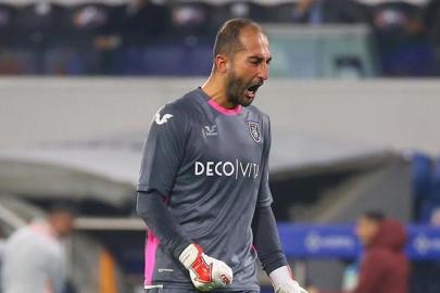 Başakşehir, Volkan Babacan'ın sözleşmesini 1 yıl uzattı
