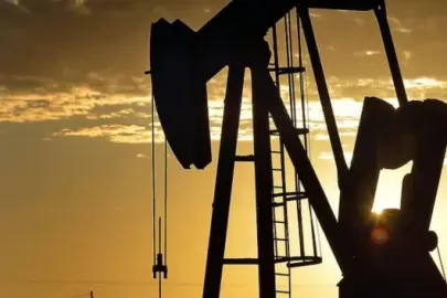 Brent petrolün varili 80,30 dolardan işlem görüyor