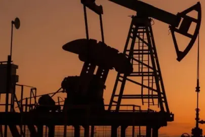 Brent petrolün varili 82,75 dolardan işlem görüyor