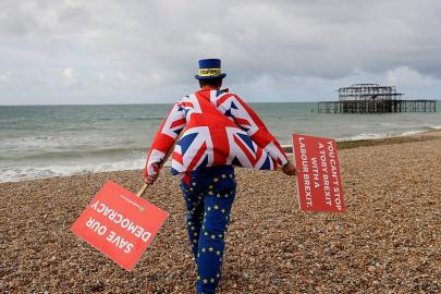 Brexit'in 10. yılında Birleşik Krallık bilanço çıkarıp yeni liderini aradı