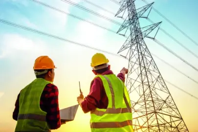 Elektrik şebekesine 50 milyar dolar yatırım gerekiyor