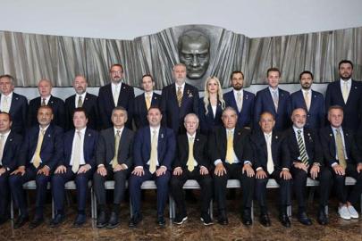 Fenerbahçe Yönetim Kurulu ilk toplantısını yaptı, Nihat Özbağı müjdeyi verdi