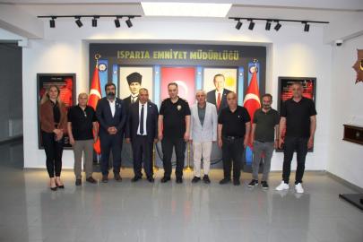Gazetecilerden Isparta Emniyet Müdürü Erdem Bildirici’ye Ziyaret