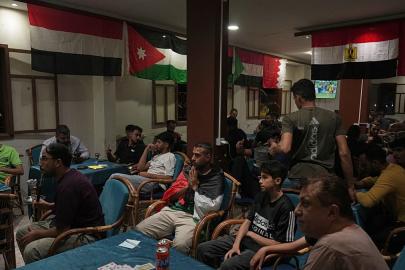 Gazzeliler Dünya Kupası açılış maçında kısa süreli nefes aldı