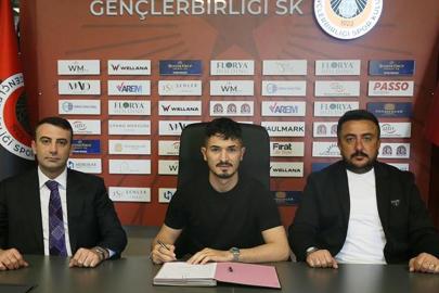 Gençlerbirliği, Fıratcan Üzüm'ün sözleşmesini 1 yıl uzattı