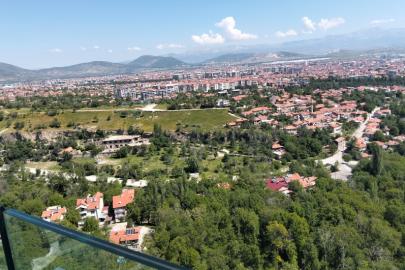 Gül Şehrinde Doğanın, Kültürün ve Şehirleşmenin Hikâyesi