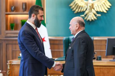 Irak Dışişleri Bakanı Hüseyin'den Şam'a ilk resmi ziyaret