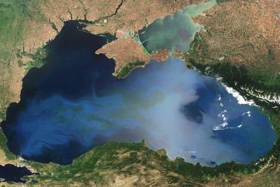 Karadeniz'de Türk teknesine saldırı: Batan teknede bir denizci hayatını kaybetti