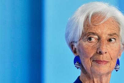 Lagarde: Euro'nun küresel rezerv olması için sermaye piyasaları birliğinin şart olduğunu söyledi