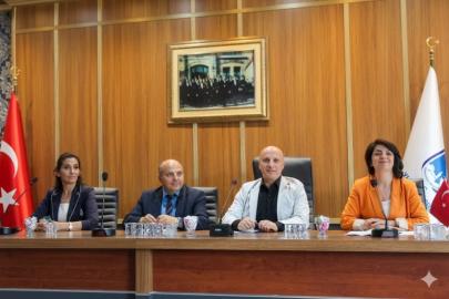 Manisa’da Medyanın Geleceği Masaya Yatırıldı