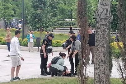 TBMM önünde açıklama yapmak isteyen öğretmenlere polis müdahalesi: Gözaltılar ve yaralılar var