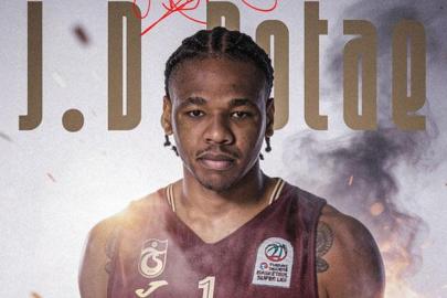 Trabzonspor'un yeni sayı makinesi JD Notae imzayı attı