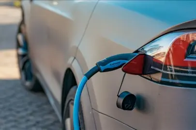 Türkiye’de elektrikli araç şarj altyapısı büyümeye devam ediyor: Soket sayısı 44 bini aştı